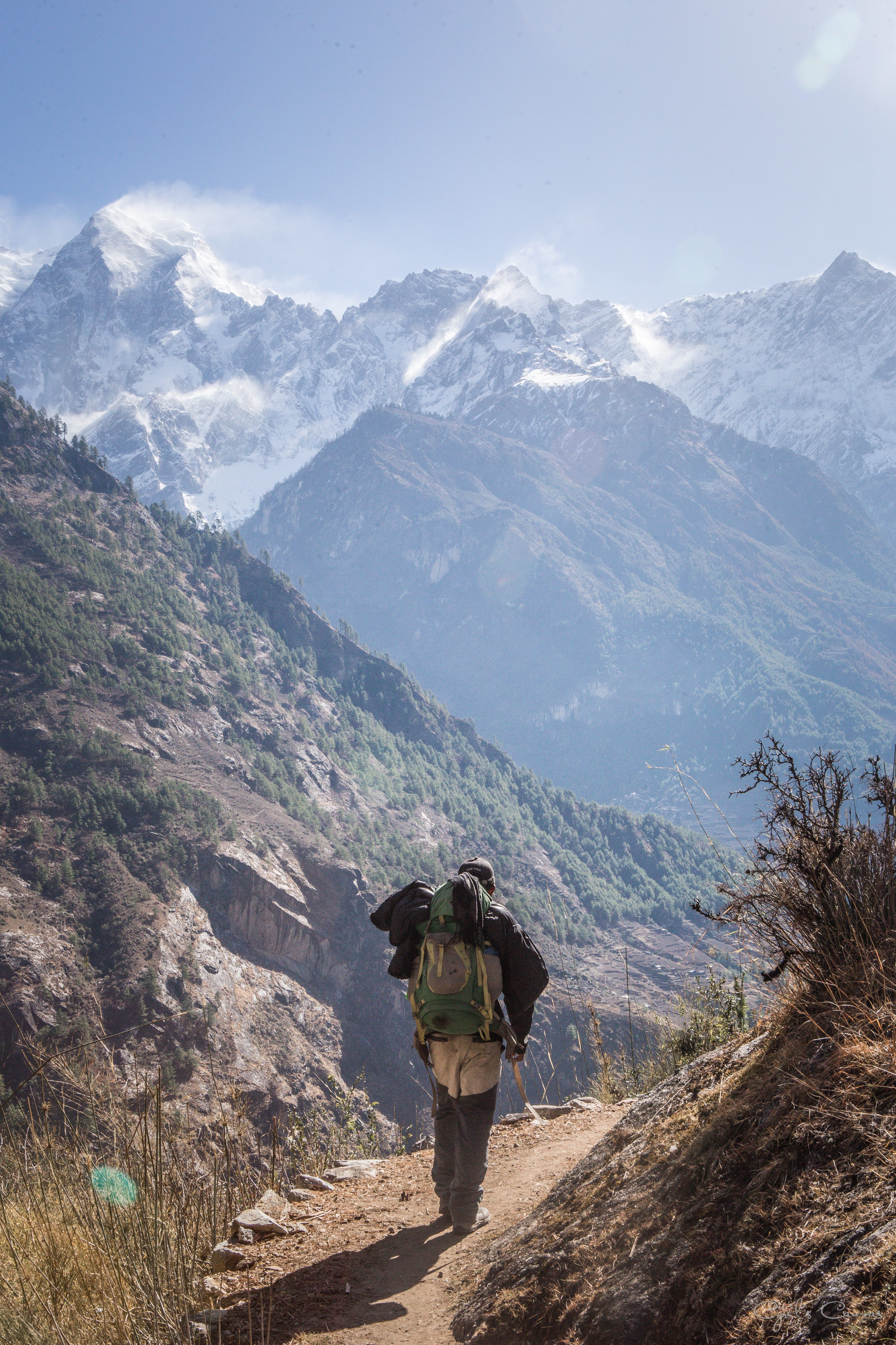 manaslu hike